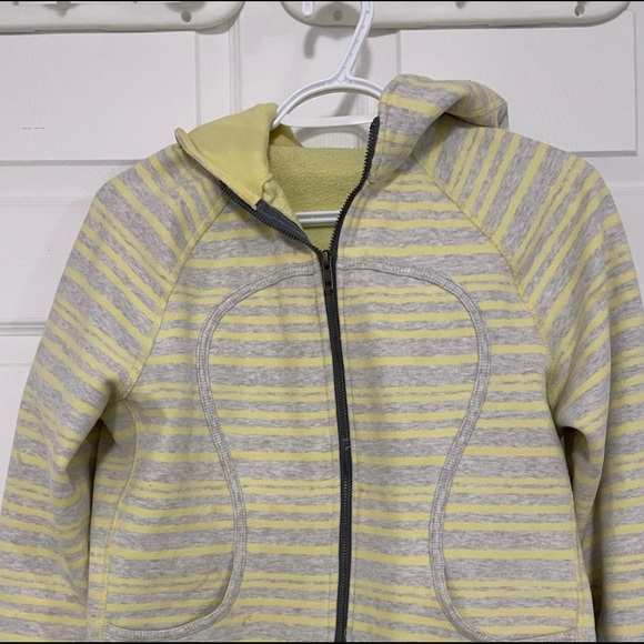 Rare Lululemon scuba full zip - Picture 3 of 7